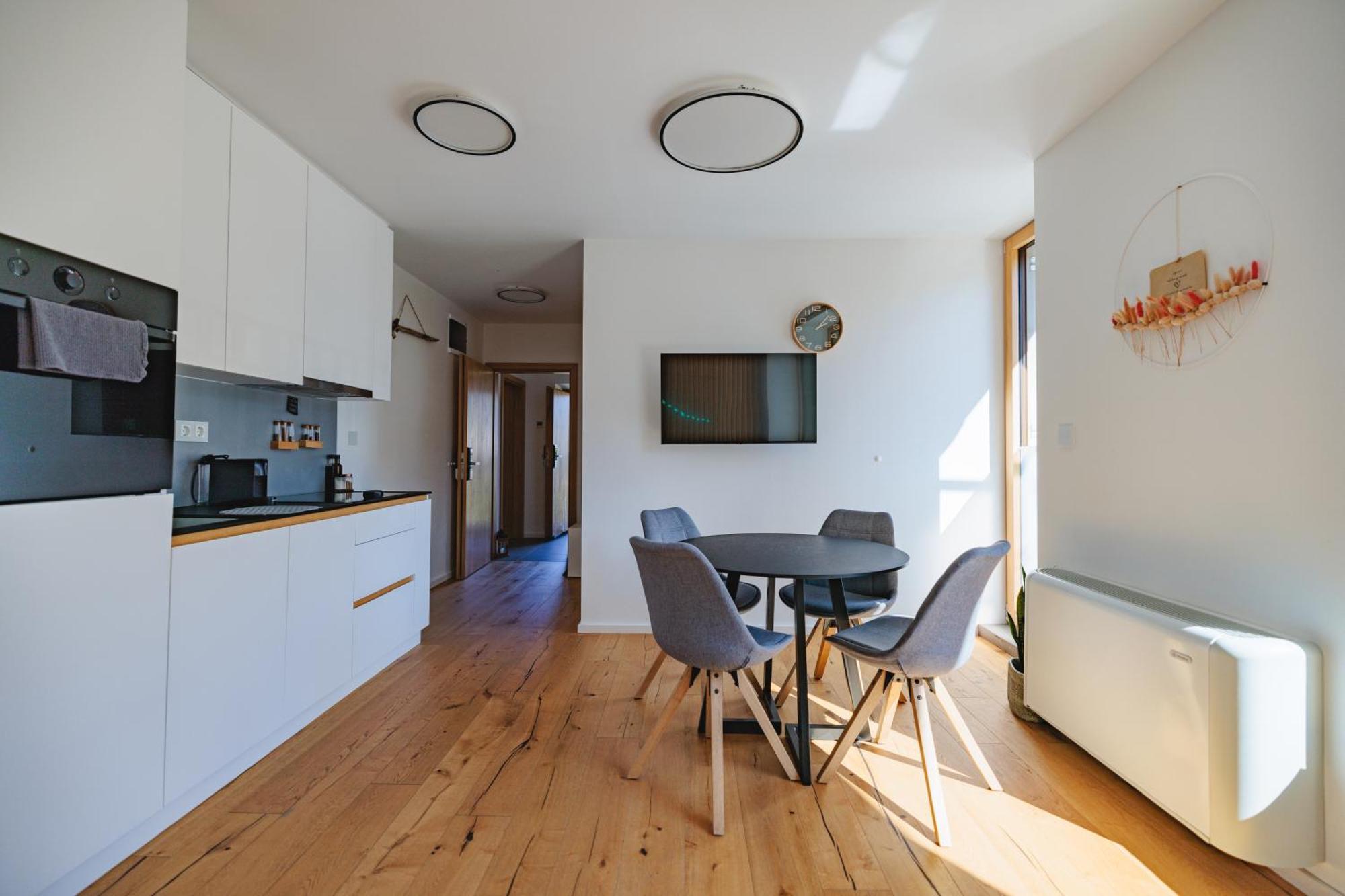 Emerald Valley Apartments Бовец Екстер'єр фото